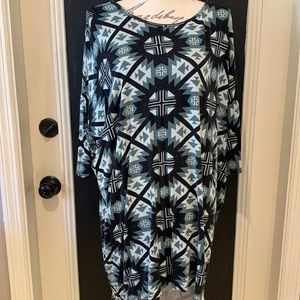 Gently Used LuLaRoe Irma Size Large